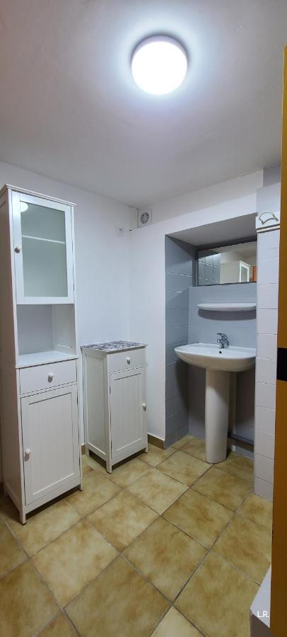 Apartment 2 - Le Razal